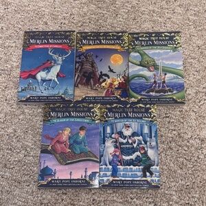 5 Magic Tree House Merlin Missions Books - Chapter Book by Mary Pope Osborne